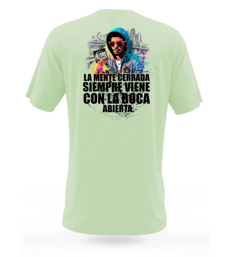 Camiseta MENTE CERRADA, BOCA ABIERTA